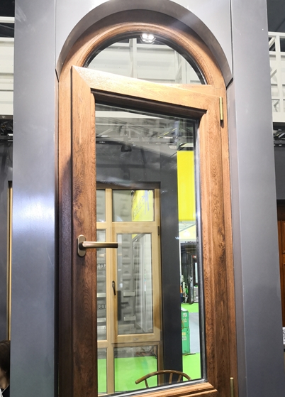 2018東北國(guó)際建博會(huì)29日在沈陽(yáng)新世界博覽館舉行(圖3) 2018東北國(guó)際建博會(huì)29日在沈陽(yáng)新世界博覽館舉行(圖3)